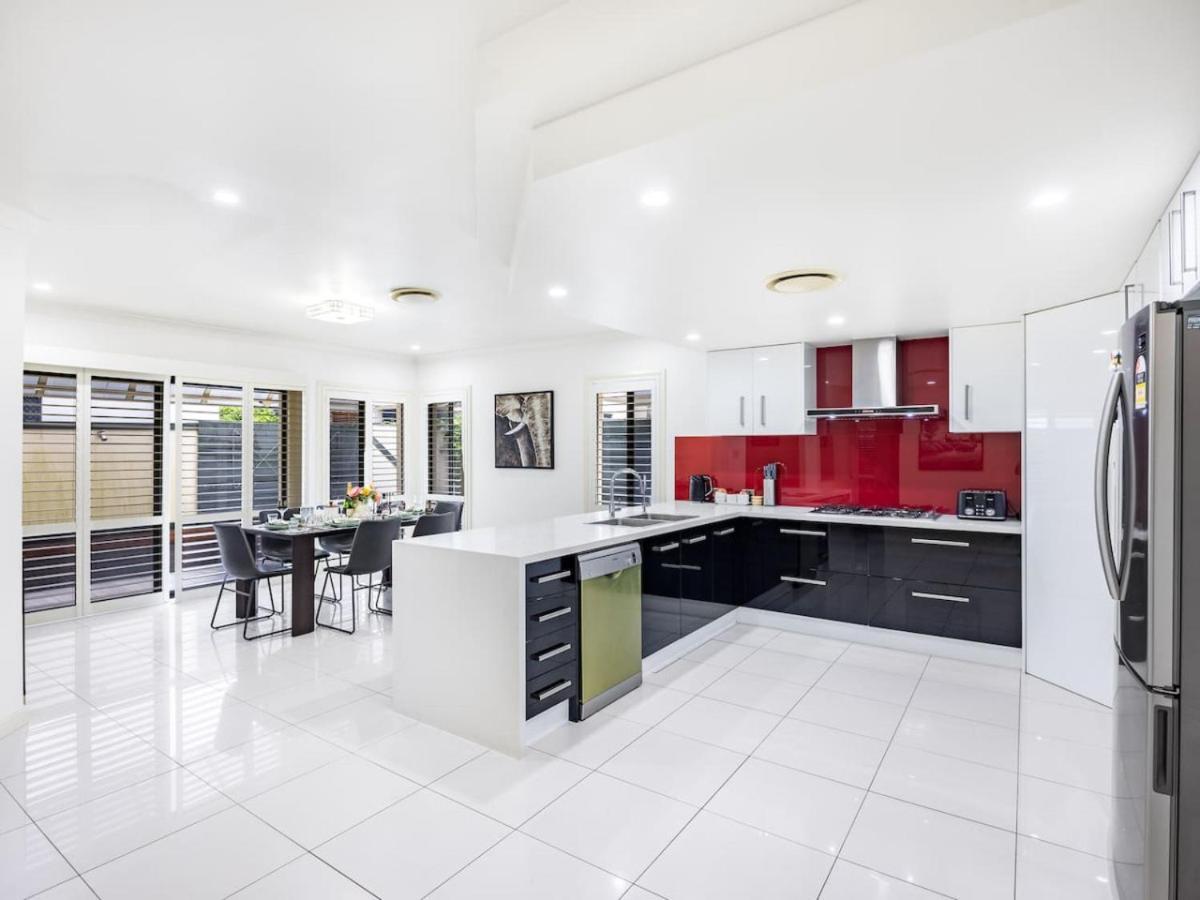 Spacious Comfy 5 Bedroom Home Near Sunnybank Brisbane Exterior foto